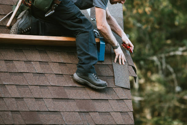 Best Emergency Roof Repair  in Warwick, RI